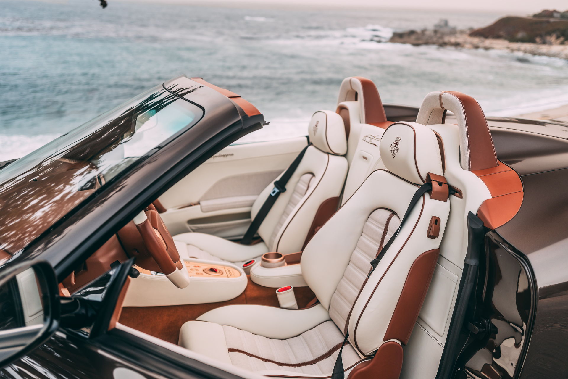 Superleggera Veloce12 Barchetta | Carrozzeria Touring Superleggera